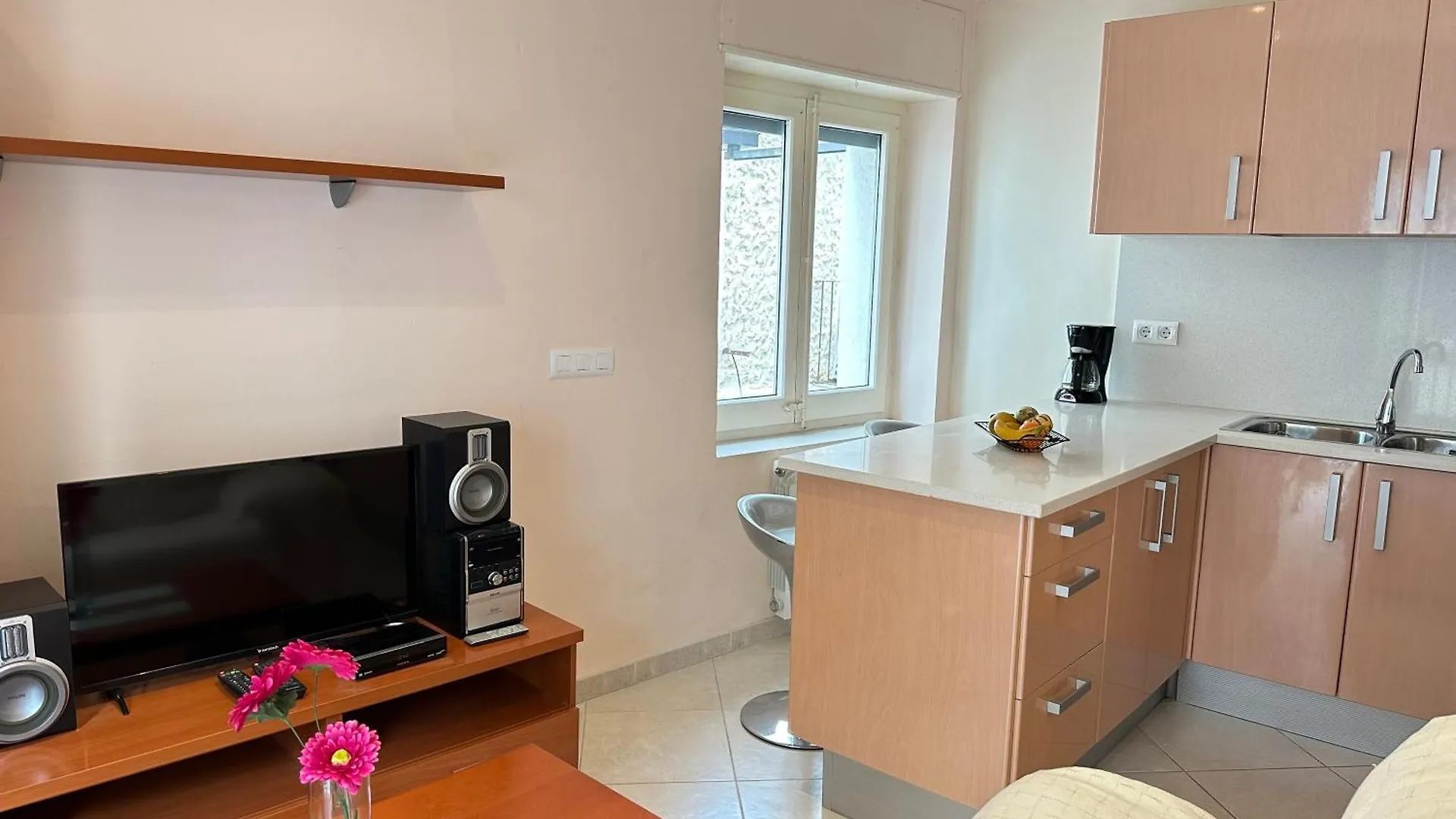 Agi Sant Sebastia 111 Apartment Roses