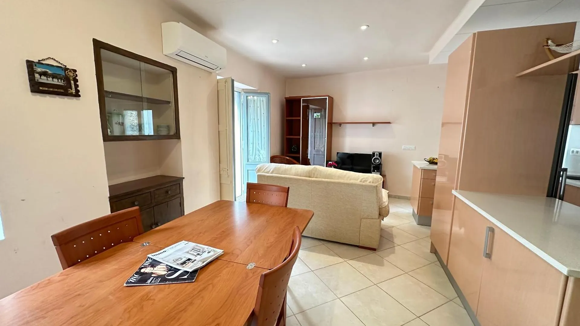 Agi Sant Sebastia 111 Apartment Roses